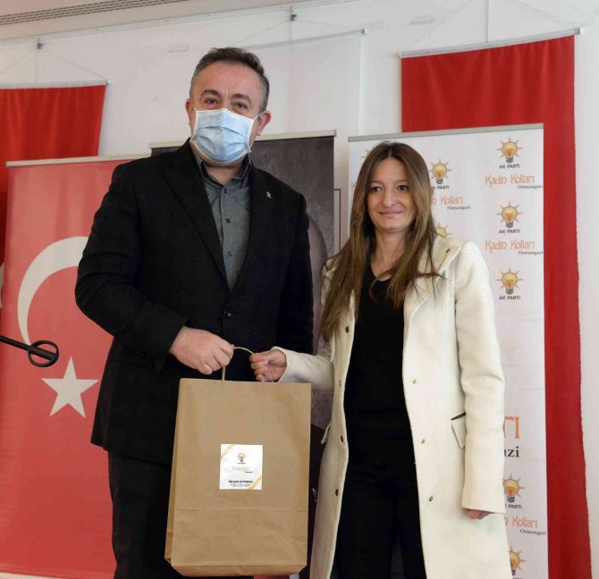 Başkan Dündar Ak Partili Kadınlarla Buluştu