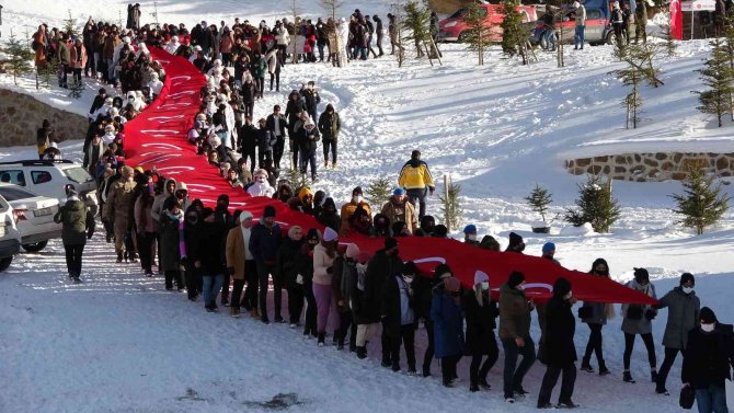 Sarıkamış Şehitleri, 2 Bin Rakımlı Yaylada Anıldı