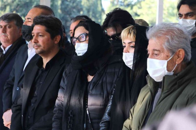 Faruk Tınaz Adana’da Son Yolculuğuna Uğurlandı