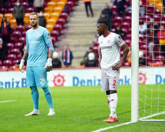 Spor Toto Süper Lig: Galatasaray: 2 - Ft Antalyaspor: 0 (Maç Sonucu)