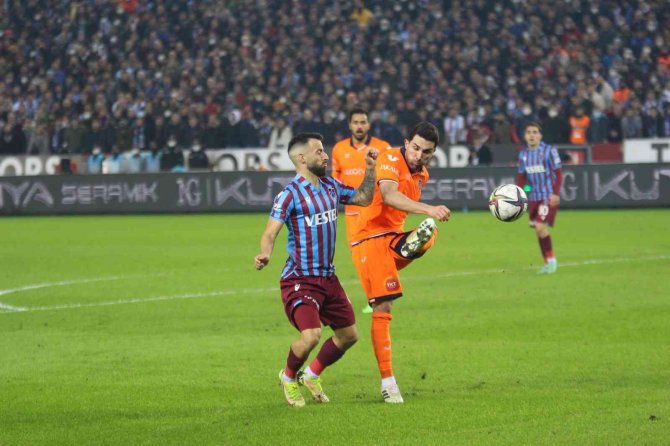 Spor Toto Süper Lig: Trasbzonspor: 0 - Başakşehir: 0 (Maç Sonucu)