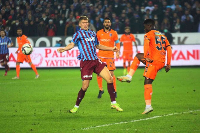 Spor Toto Süper Lig: Trasbzonspor: 0 - Başakşehir: 0 (Maç Sonucu)