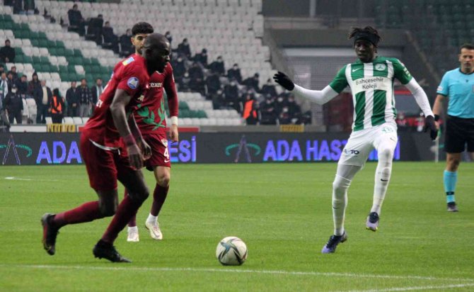 Spor Toto Süper Lig: Gzt Giresunspor: 0 - Hatayspor: 0 (İ̇lk Yarı)