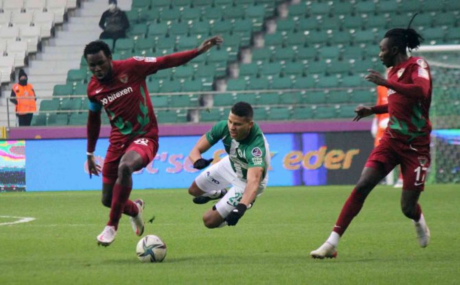 Spor Toto Süper Lig: Gzt Giresunspor: 0 - Hatayspor: 0 (İ̇lk Yarı)