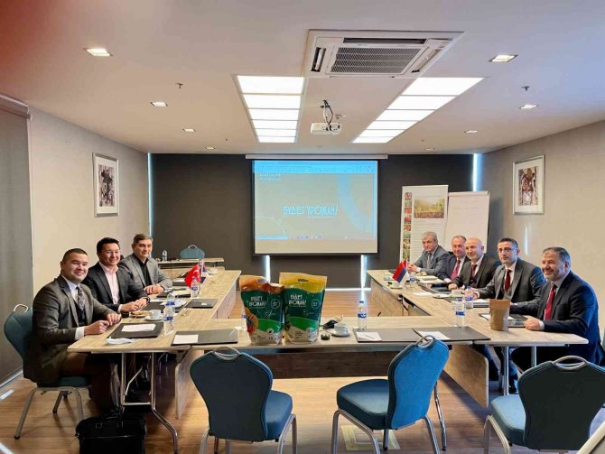 Rus Tarım Şirketinden Organik Gübre Üretimi İçin Türkiye’ye Yatırım Hamlesi