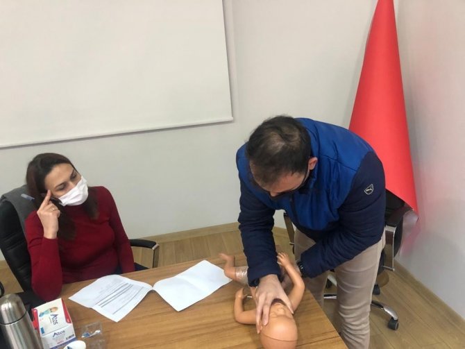 Polise İlk Yardım Eğitimi