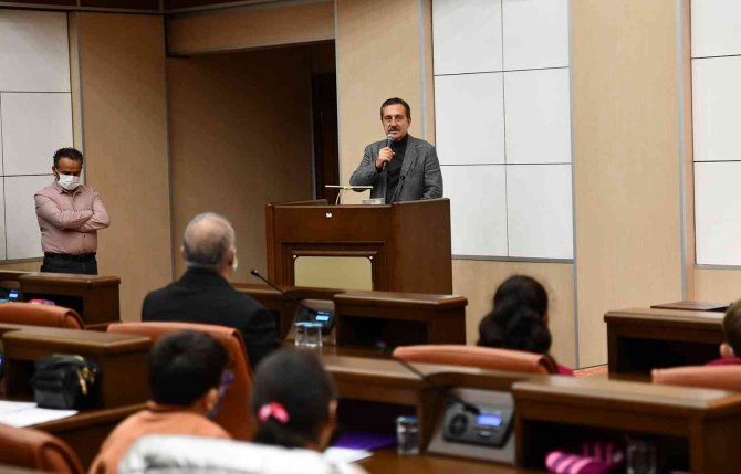 Eko-okullar Çevre Çocuk Meclisi Başkanı’nı Seçti