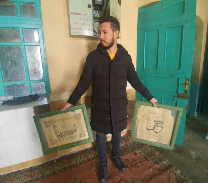 Garip Kalan Caminin Hüzün Veren Hikayesi