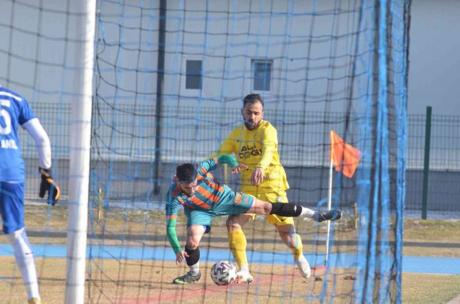 Talasgücü Belediyespor İlk Yarıyı Namağlup Lider Tamamladı