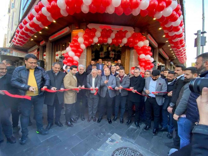 Hacıbaba Pastaneleri Büyümeye Devam Ediyor 24’üncü Şubesini Açtı