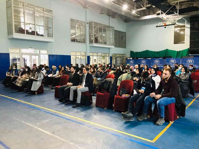 Tecrübeli İsimler Gençlerle Buluştu