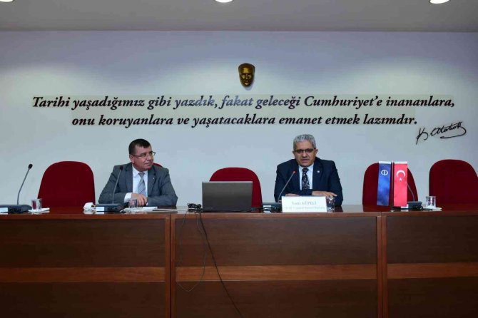 Eosb Nadir Küpeli İ̇i̇bf’de Öğrencilerle Bir Araya Geldi