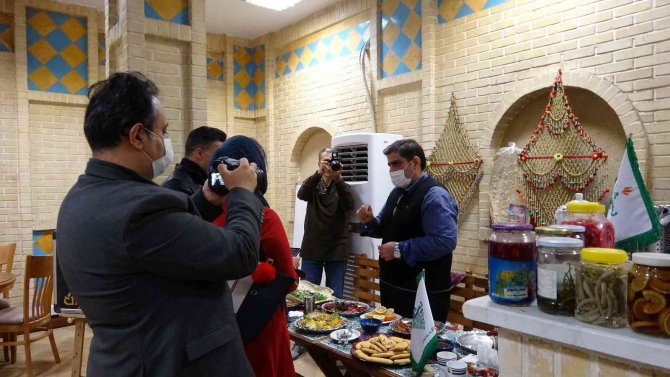 İ̇ran Mutfağına Ait Lezzetler Yemek Yarışmasıyla Tanıtıldı