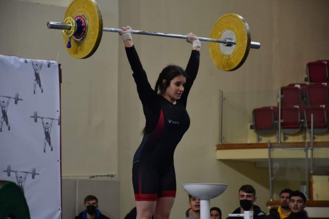 Isparta Gençler Halter Türkiye Şampiyonasına Ev Sahipliği Yapıyor