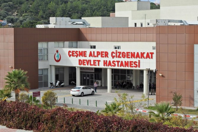 İ̇zmir’de Aynı Okulda Öğrenim Gören 38 Öğrenci Mide Bulantısı Şikayetiyle Hastaneye Başvurdu