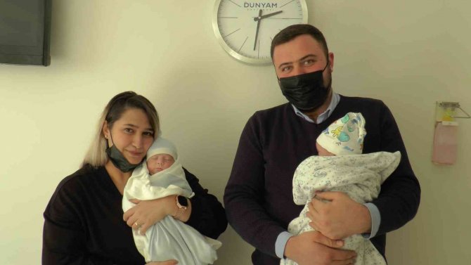 Erken Doğan İkizler 3 Ay Sonra Korona Virüsü Atlattı
