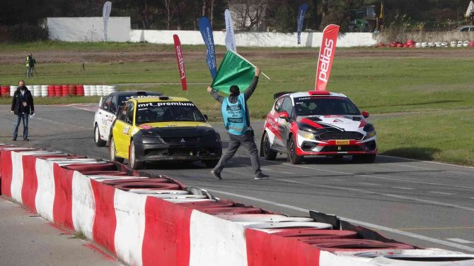Türkiye’de Rallikros Finaline Çıkan İlk İki Kadın