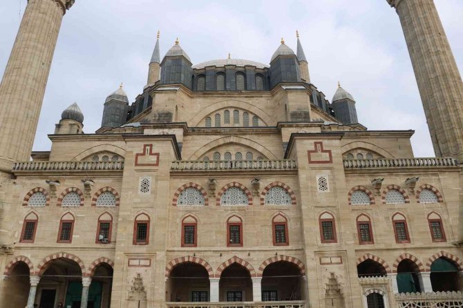 Mimar Sinan’ın İzinden Gidilerek Selimiye’nin Zemin Isıtması Yapılacak