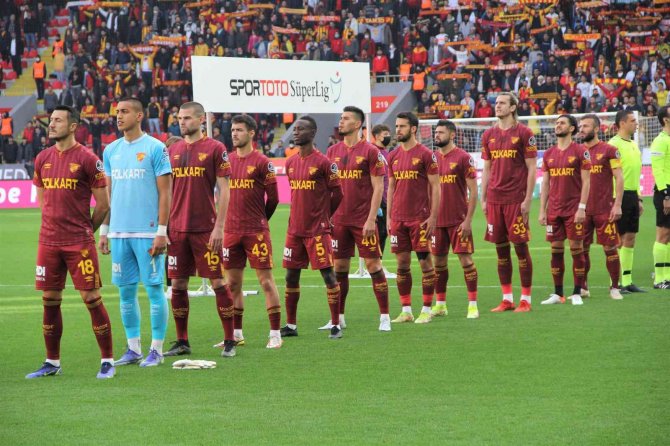 Spor Toto Süper Lig: Göztepe: 0 - Adana Demirspor: 1 (İlk Yarı)