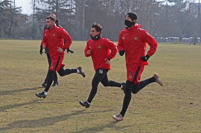 Eskişehirspor İkinci Yarı Hazırlıklarına Başladı