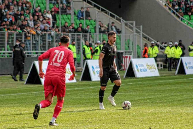 Tff 2. Lig: Sakaryaspor: 4 - Sivas Belediyespor: 2