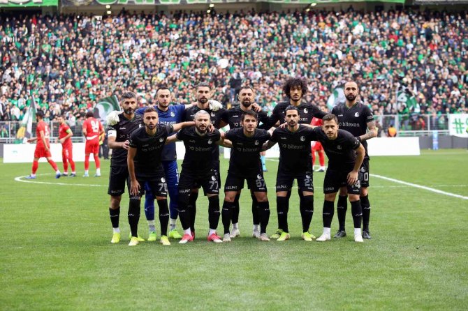Yarıyı Namağlup Kapatan Sakaryaspor’dan Rekor
