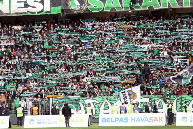 Yarıyı Namağlup Kapatan Sakaryaspor’dan Rekor