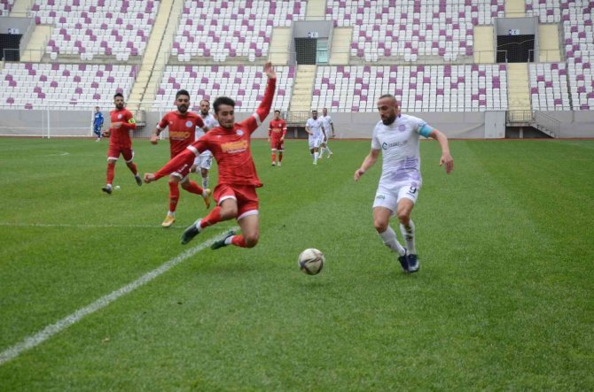 Tff 3. Lig: 52 Orduspor Fk: 0 - Beyoğlu Yeni Çarşı Futbol Kulübü: 0