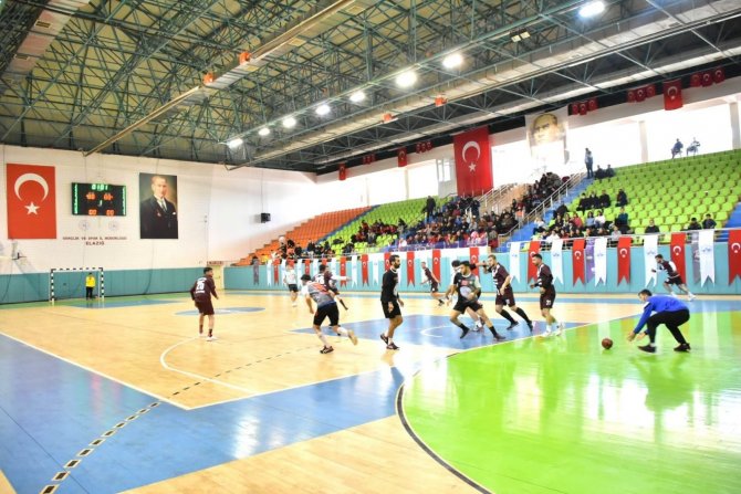Elazığ Derbisinde Gülen Gençlikspor Oldu