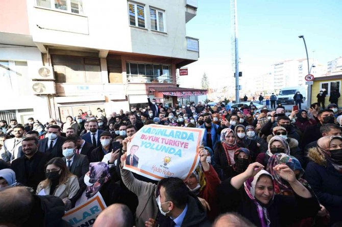 Ak Parti Genel Başkan Yardımcısı Erkan Kandemir; “Ekonomik Bağımsızlık Savaşı Veriyoruz”