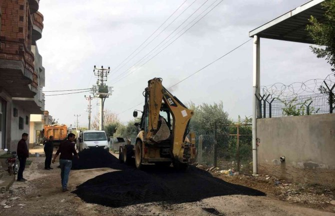 Akdeniz’de Yol Çalışmaları Aralıksız Sürüyor