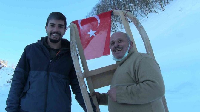 Artvin’de Gürcistan Sınırındaki Camili Bölgesinde 4 Gün Sonra, 6 Köyle Ulaşım Yeniden Sağlandı