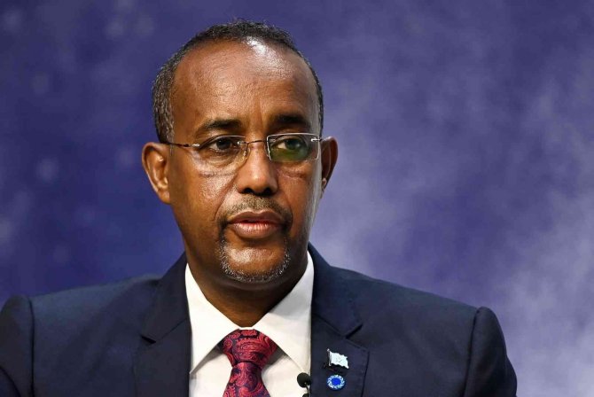Somali’de Başbakan Roble Açığa Alındı