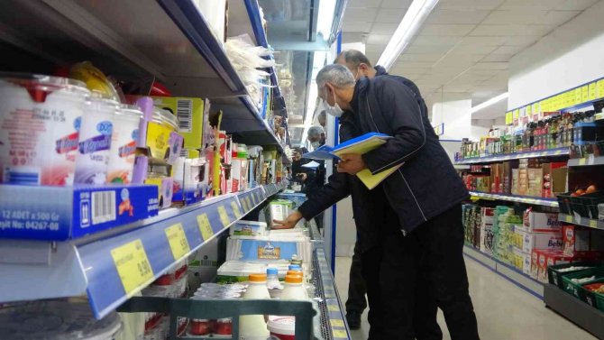 Bingöl’de Fahiş Fiyat Ve Stokçuluk Denetimi