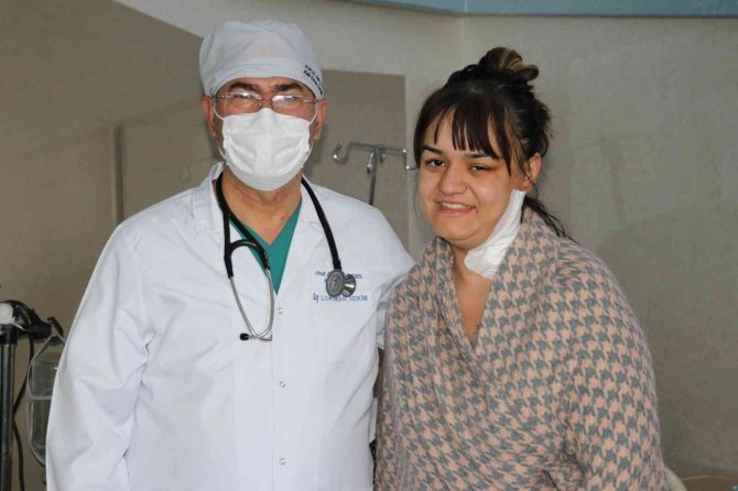 Felçli Kalırsın Denilen Hasta Lokman Hekim Van Hastanesinde Sağlığına Kavuştu