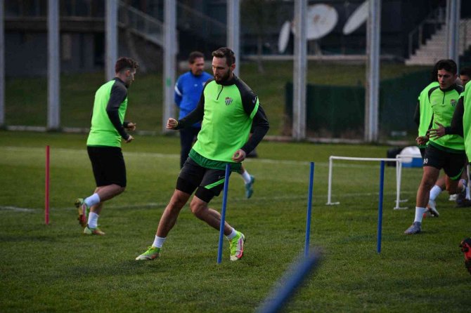 Bursaspor’da Gaziantep Fk Maçı Hazırlıkları Devam Ediyor