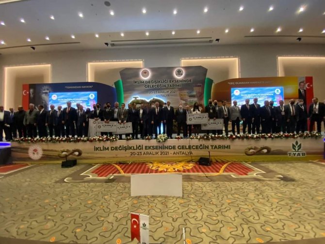 Eskişehir, ’Şeker Pancarı Ve İ̇talyan Çimi’ Ekiminde Türkiye 1’inci Sırada