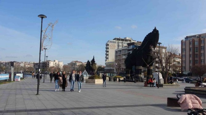 Çanakkale Korona Virüs Artışında Yine Birinci Sırada