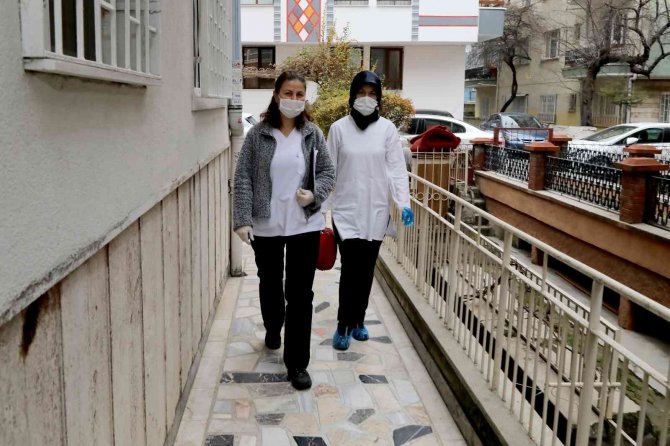 Çankayalılar Evde Sağlık Hizmeti Alıyor