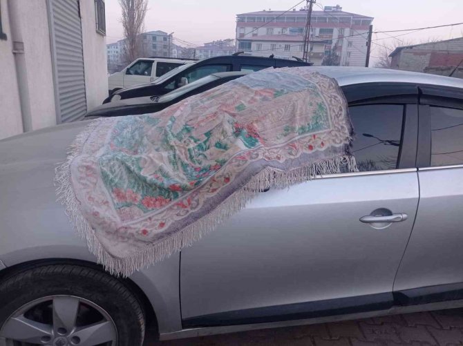 Doğunun Çukurova’sı Soğuk Hava Ve Sise Teslim Oldu