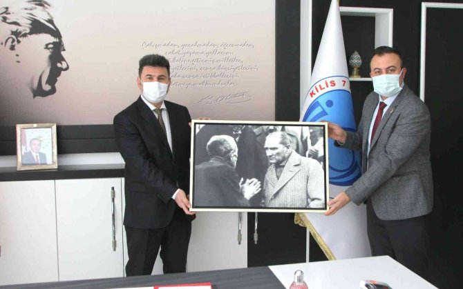 Sendika Başkanı Öztürk, Rektör Karacoşkun’la Bir Araya Geldi