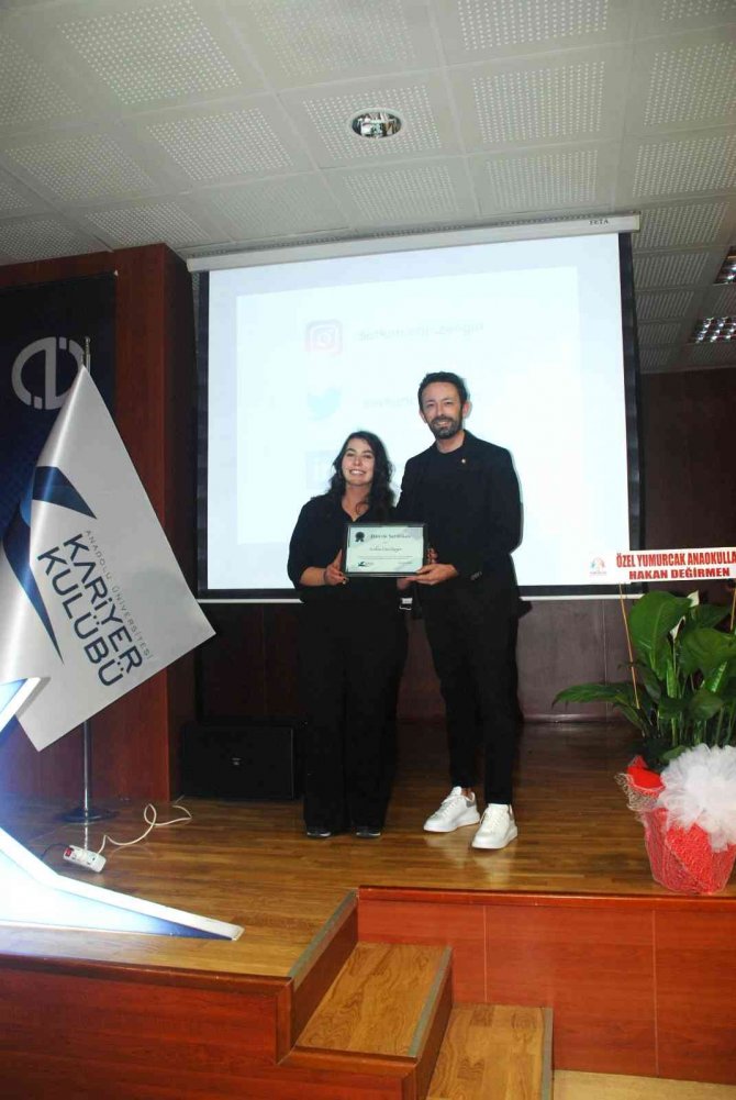 Serkan Can Zengin, Anadolu Üniversitesi’nde Öğrencilerle Buluştu