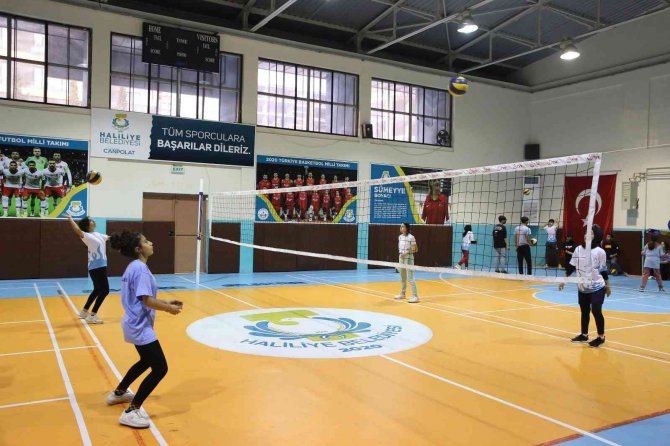 Haliliye Belediyesi Gençleri Sporla Tanıştırıyor