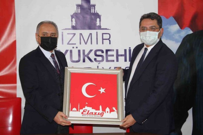 İ̇zmir’den Depremi Yaşayan Elazığ’a Okul