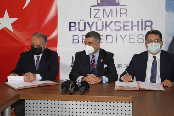 İ̇zmir’den Depremi Yaşayan Elazığ’a Okul