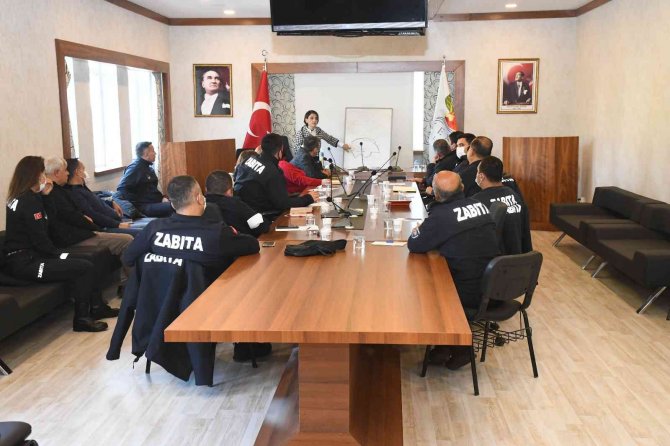 Kemer Belediyesi Personeline Genel İletişim Eğitimi