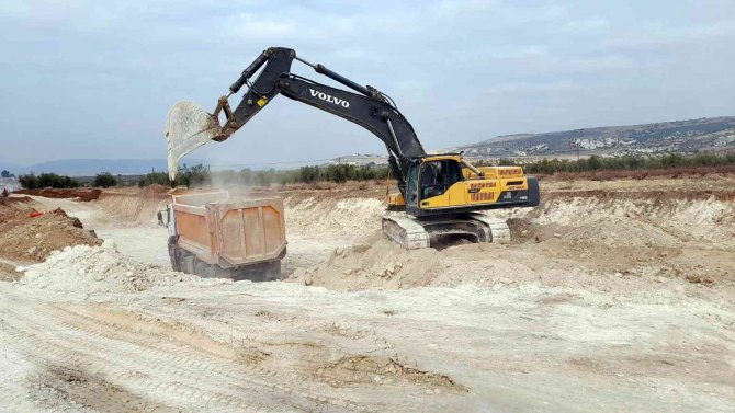 Kilis-hatay Karayolu Yapımı Hızlandı