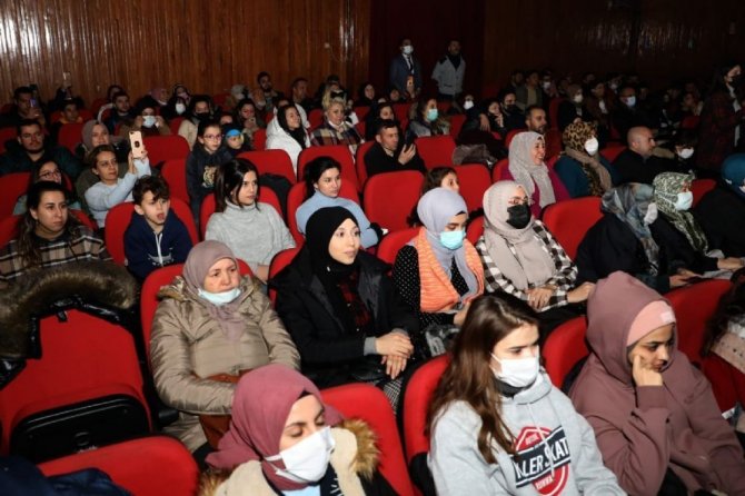 Selami Şahin Şarkıları Konseri Büyük İlgi Gördü