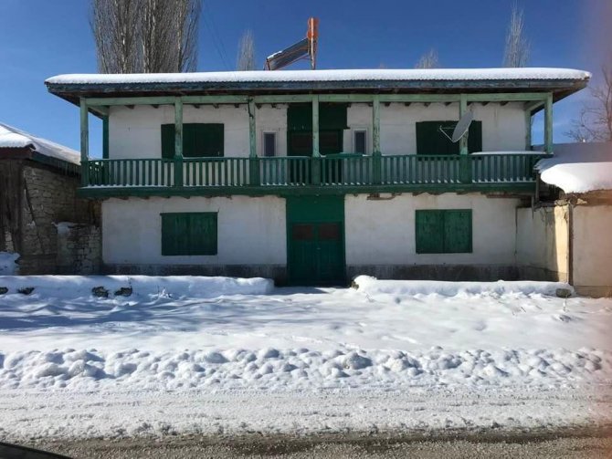 Köydeki 100 Yıllık Eski Evler Dimdik Ayakta