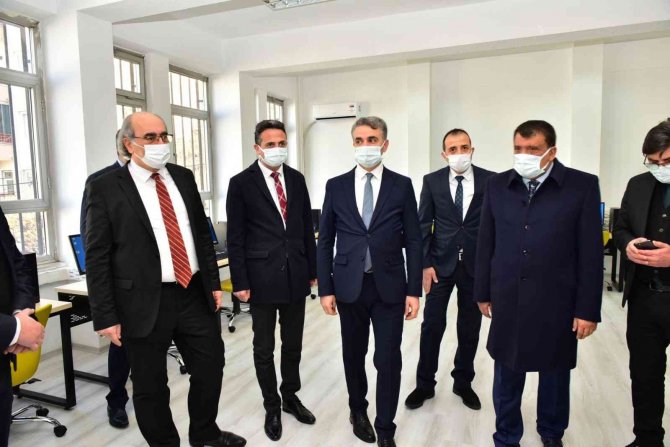 Malatya’da 86 Okul Kütüphaneye Kavuştu